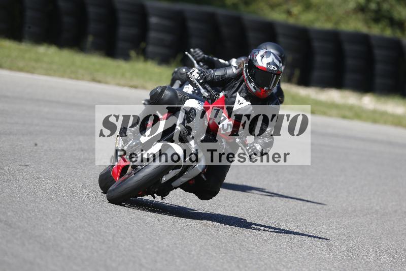 /Archiv-2025/48 25.08.2025 Cornu Master School ADR/gruen-vert/115